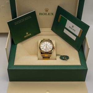 Rolex Sky-Dweller 42 Oro Amarillo Oyster Esf. Silver 2016 Muy Buen estado 326938.