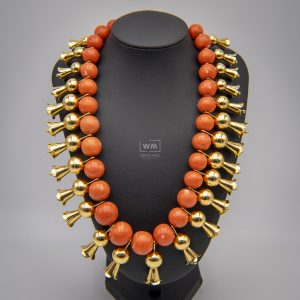 Collar Coral Con Campanilla y Coral Sardo