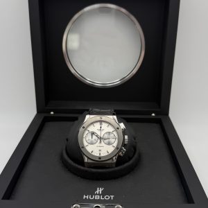 Hublot Clasic Fusion Cronograph 45MM 521.NX.2610.LR Esf Plata Usado 10/2012