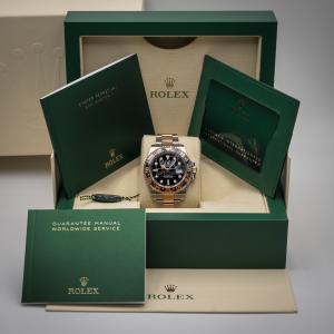 Rolex GMT-MASTER II (Rootbeer) 40 MM 126711CHNR 10/2021 Buen Estado