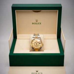 Rolex Sky-Dweller 42 MM Acero / Oro Amarillo Buen Estado